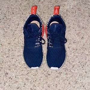 Size 8 Adidas shoes.